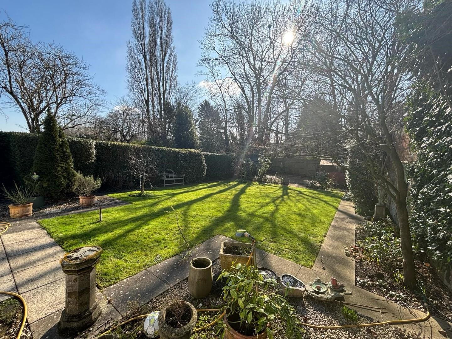 Sunnydale Gardens, Mill Hill, NW7, London